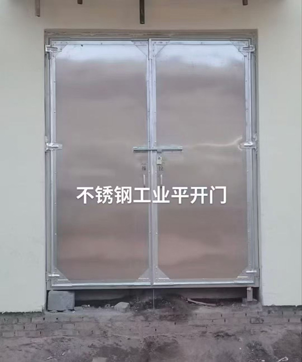 不锈钢乌鲁木齐工业平开门在现代工业场景中的应用实践